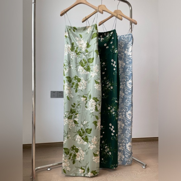 Reformation Frankie Silk Dress | Buena  🕸Silk🕸 🎉 Original - Picture 14 of 15